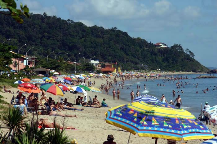 Apartamento Linda Vista Para O Mar Penha Parque Beto Carrero מראה חיצוני תמונה