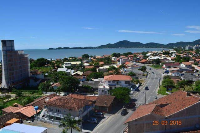 Apartamento Linda Vista Para O Mar Penha Parque Beto Carrero מראה חיצוני תמונה